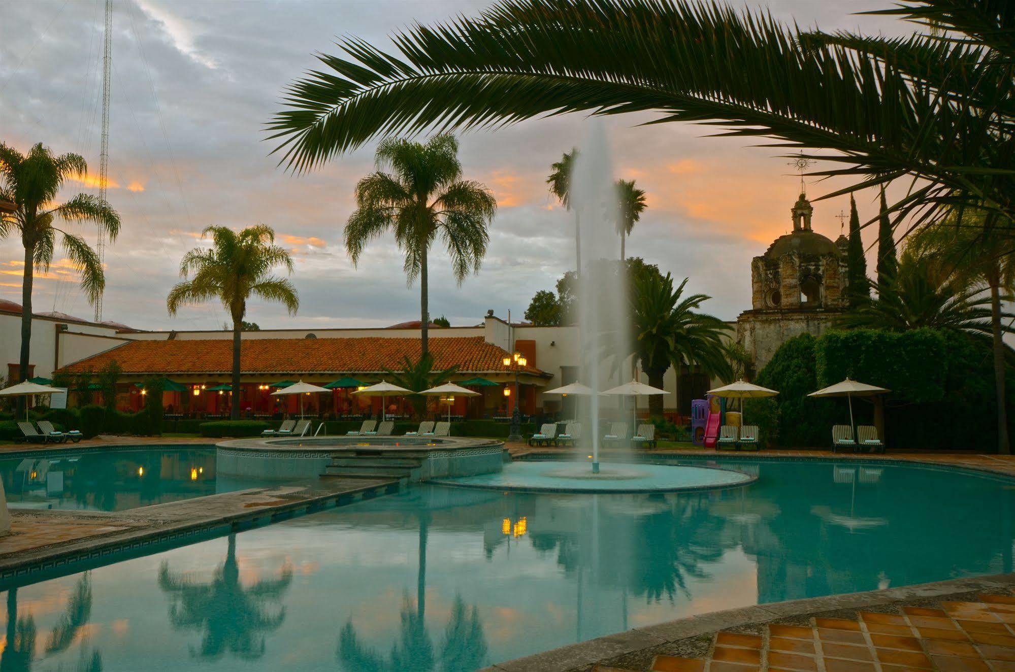 Mision Grand Juriquilla Hotel ภายนอก รูปภาพ