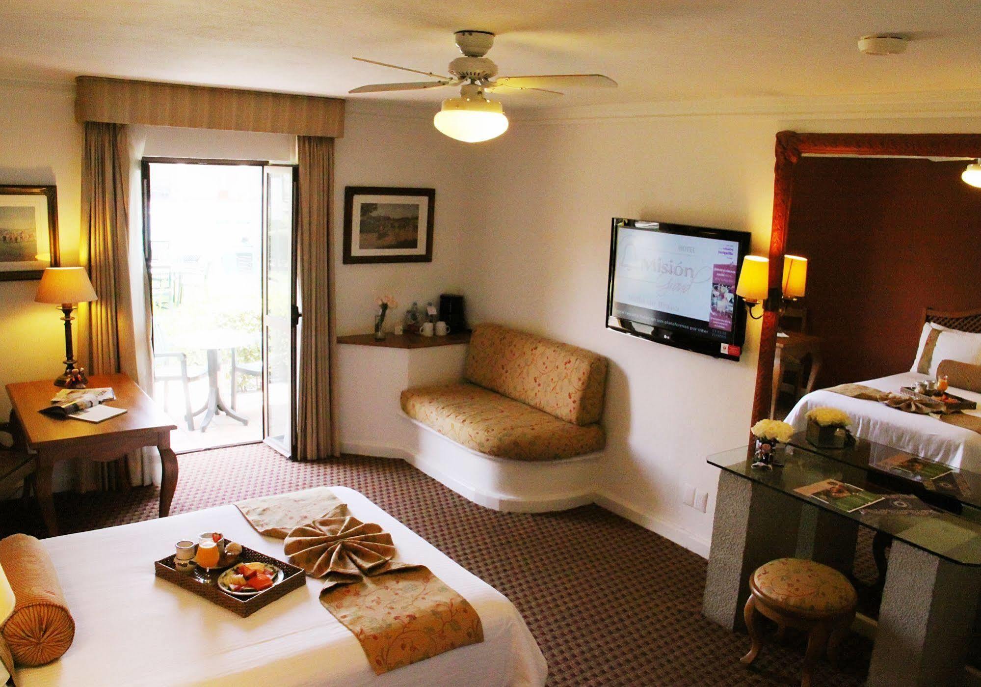 Mision Grand Juriquilla Hotel ภายนอก รูปภาพ