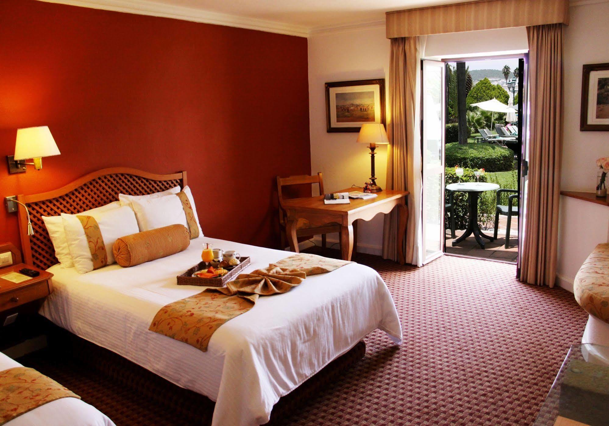Mision Grand Juriquilla Hotel ภายนอก รูปภาพ